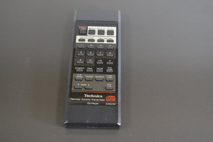 Technics SL-P555 Rare Vintage CD Player Class AA Japan Made 1988 * Remote