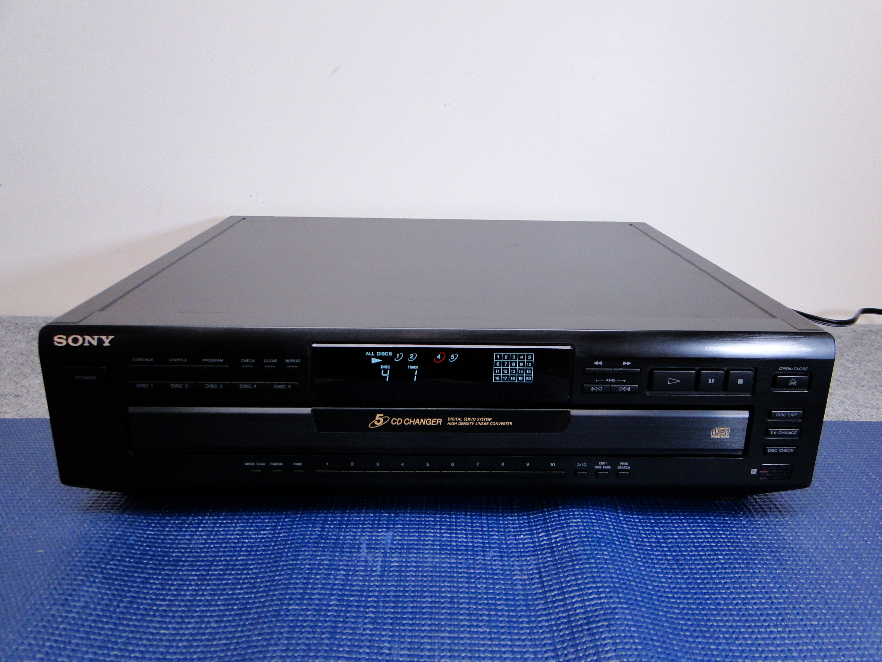 Sony CDP-CE405 CD Carousel - 5 Discs – The Turntable Store