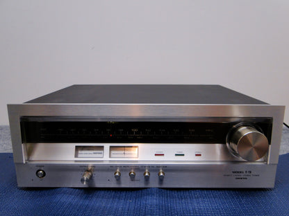 Onkyo T9 Stereo Tuner