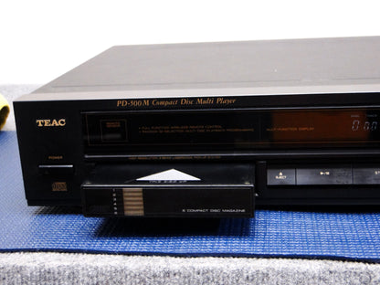 Teac PD-M500 CD Changer * 6 Disc Cartridge * Remote * Manual