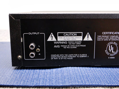 Teac PD-M500 CD Changer * 6 Disc Cartridge * Remote * Manual