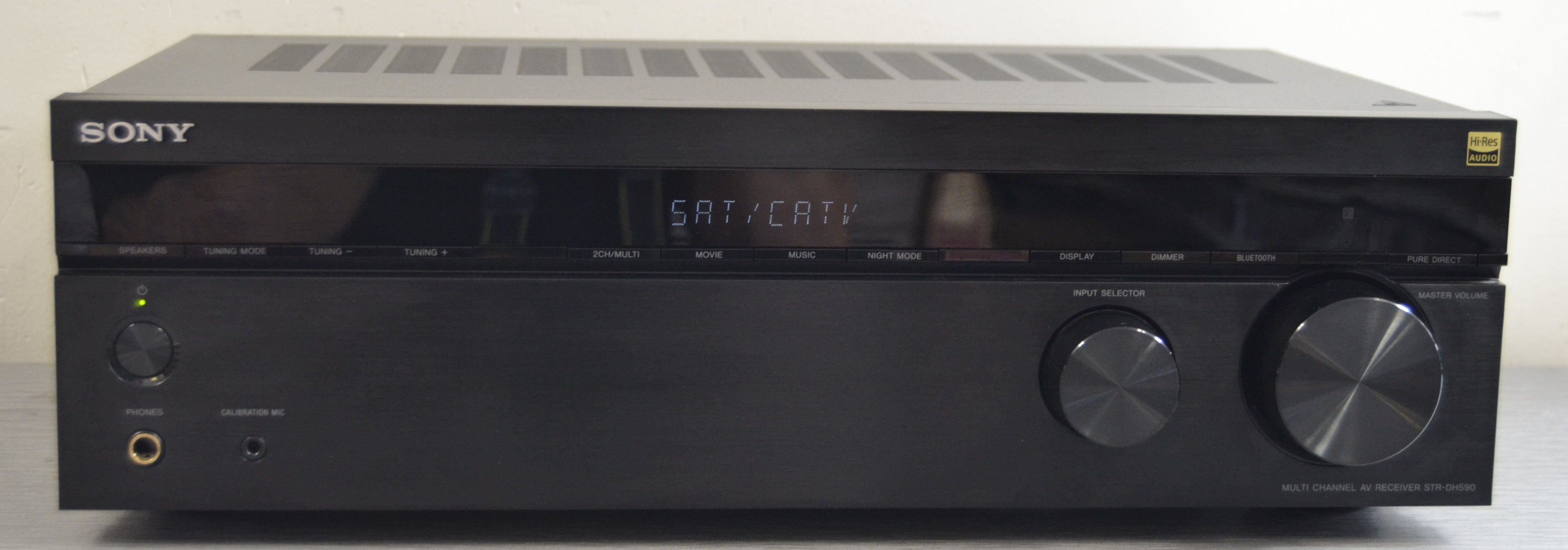 Sony STR-DH590 Stereo Receiver * 4K * Bluetooth * 90W RMS