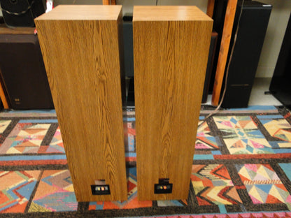 Boston Acoustics T930II Floor standing Speakers