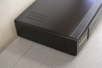 Sharp VC-H952 Video Cassette Recorder