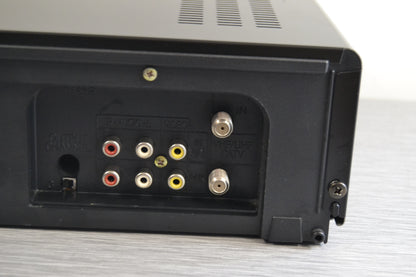 Sharp VC-H952 Video Cassette Recorder