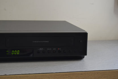 Samsung DVD-V9800 HiFi VHS/DVD Combo Player