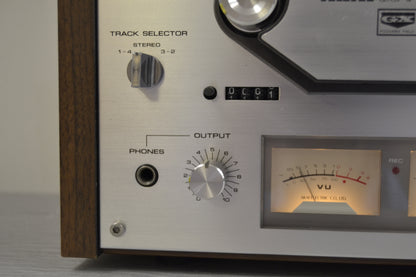 Akai 4000D Reel to Reel Tape Recorder