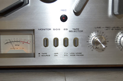 Akai 4000D Reel to Reel Tape Recorder