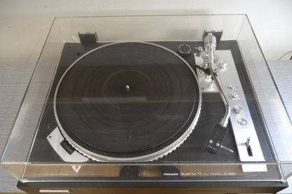 Pioneer PL-550 Direct Drive Turntable.* Strobe light is flickering *