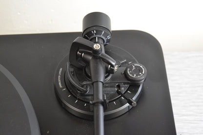 Audio Technica AT-LP7 Belt Drive Turntable * New AT3600 Cartridge * Box