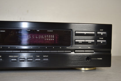 Denon DCD-590 Single Cd Player * Remote Control