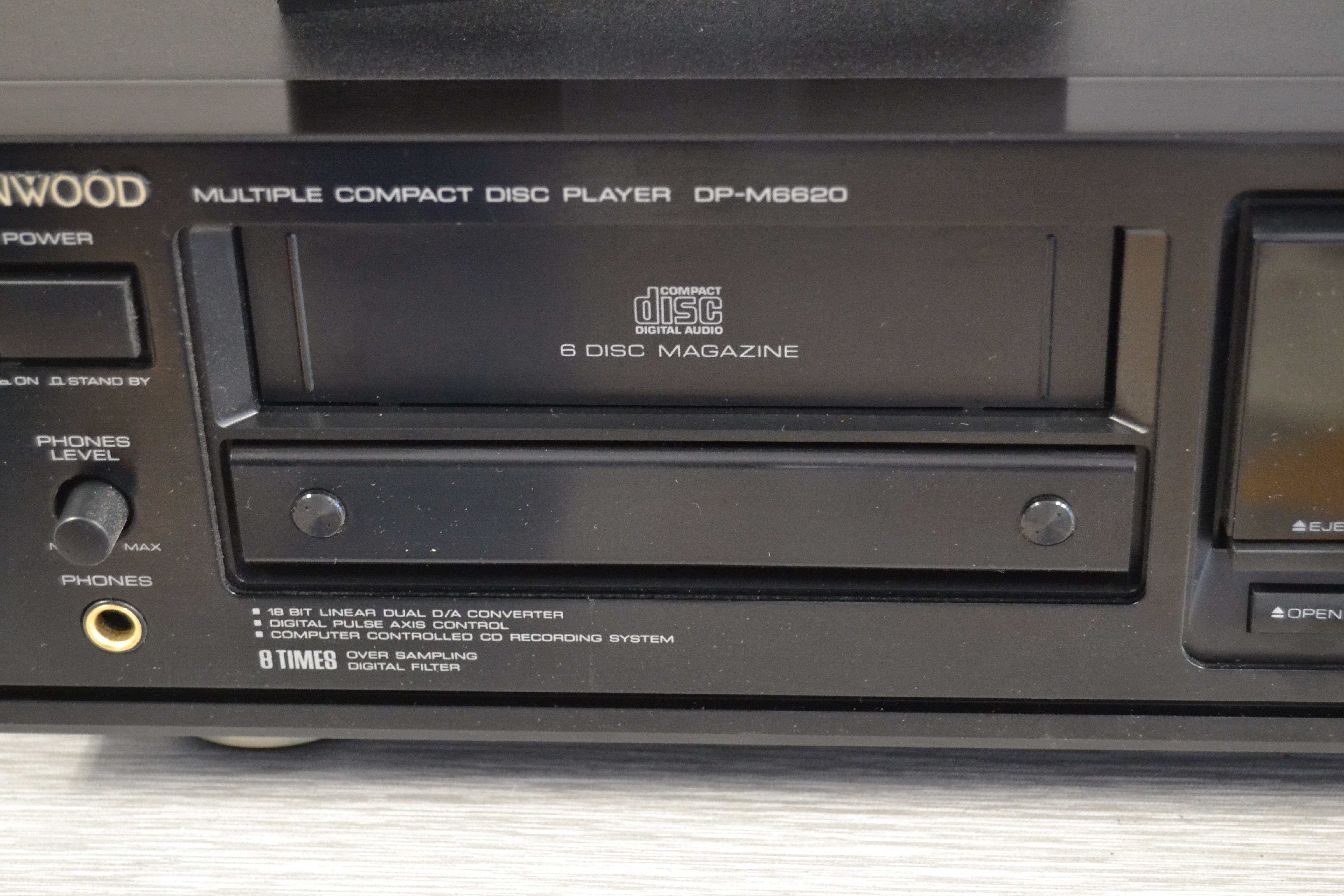 Kenwood DP-M6620 CD Player Single and 6 Disc Cartridge – The