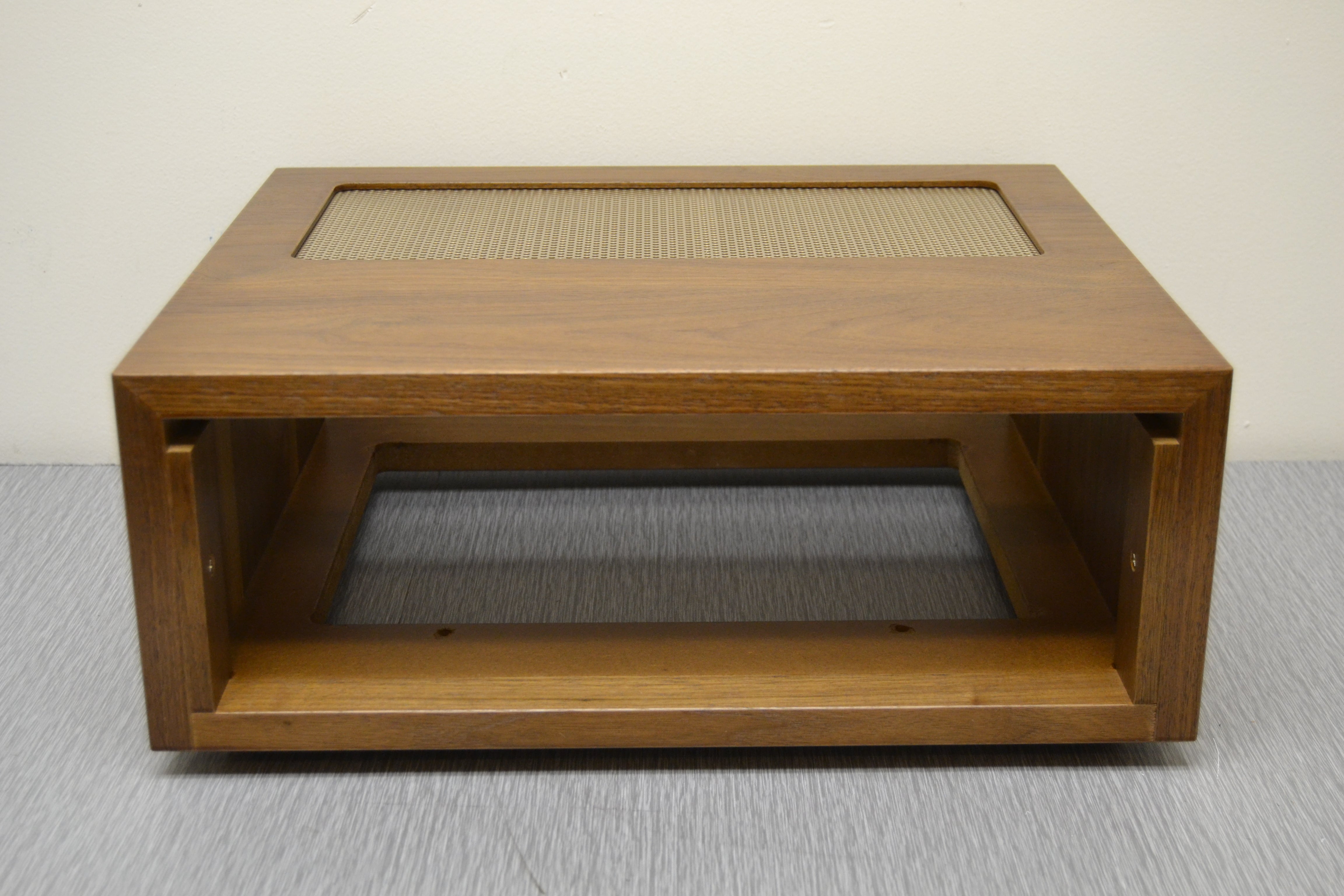 McIntosh Hardwood case L12 replica for C22, C24, C26 C27, C28, C29, C30 & more!