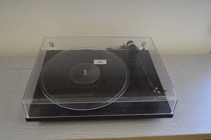Music Hall MMF 2.1 Turntable * Clear Platter * Ortofon OM Cartridge