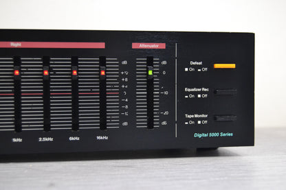 MCS 3042 Stereo Graphic Equalizer