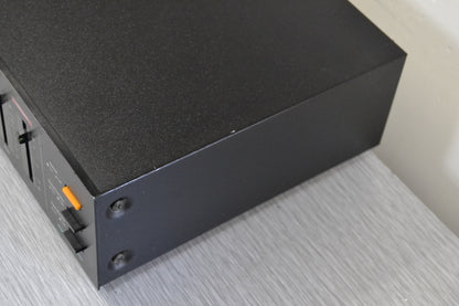 MCS 3042 Stereo Graphic Equalizer