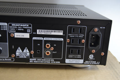 Marantz PM5005 Integrated Amplifier * Box * Remote * Manual