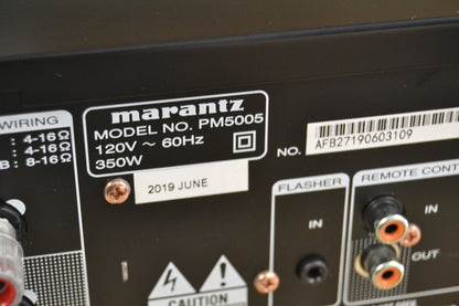 Marantz PM5005 Integrated Amplifier * Box * Remote * Manual