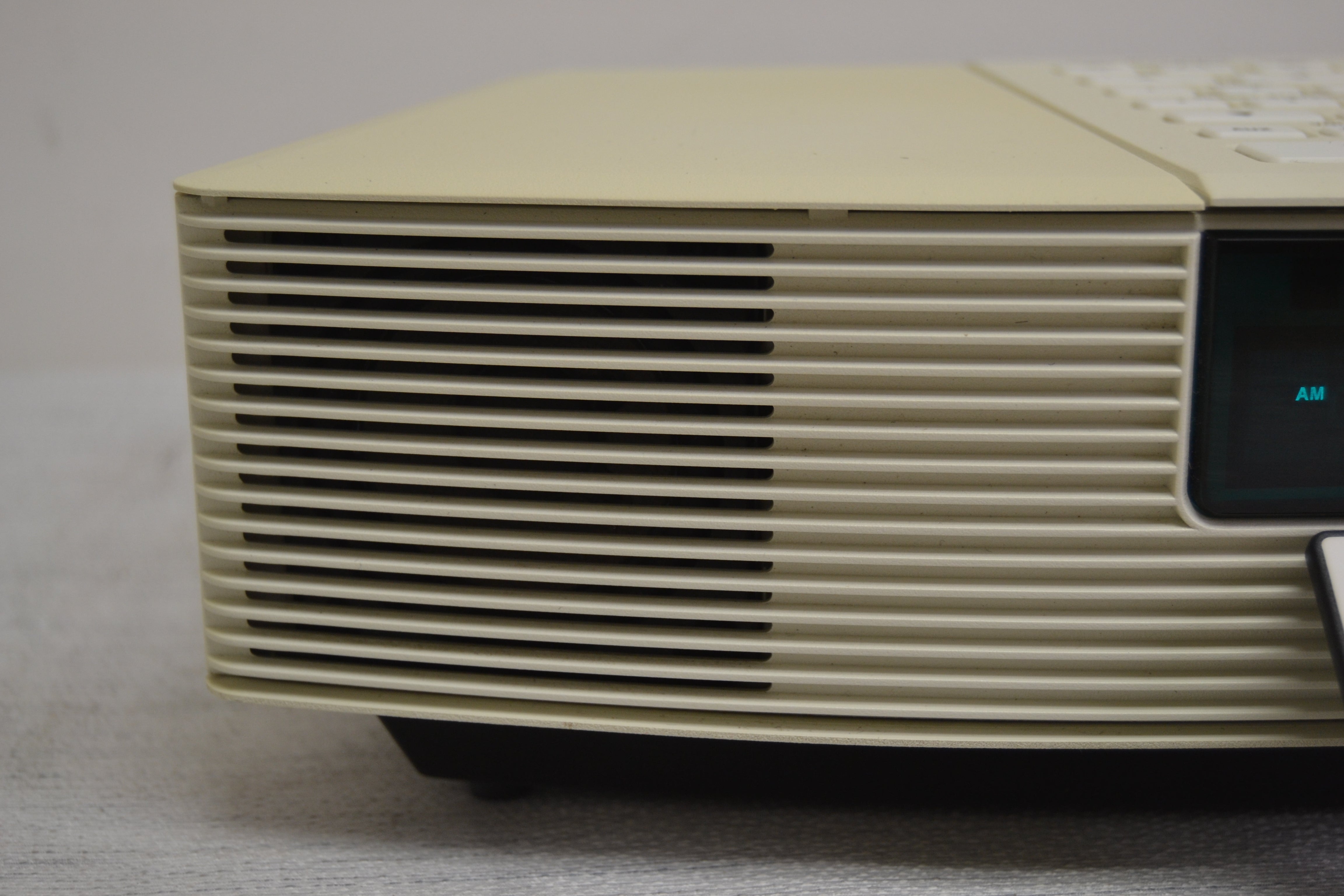 Bose AWR1-1W Acoustic Wave Radio * Remote Control * Fully Serviced