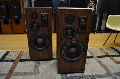 Infinity SM-115 Floor Standing Studio Monitor Speakers * Fully Serviced * One Fair Cabinet ( see pics ) *
