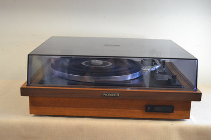 Pioneer PL-A35D Belt Drive Turntable