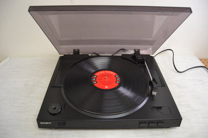 Sony PS-LX300USB Turntable & LP-to-digital recording system with USB output