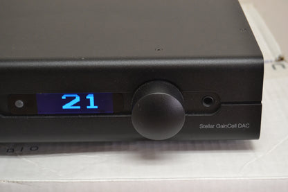 PS Audio Stellar Gain Cell DAC Preamplifier * Box * Remote * Manual