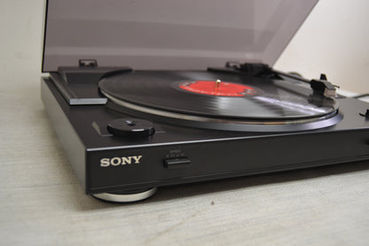 Sony PS-LX300USB Turntable & LP-to-digital recording system with USB output