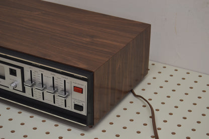 Magnavox IV9070 * Phono Stereo Amplifier with Built-in 8 Track Player