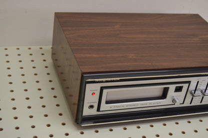 Magnavox IV9070 * Phono Stereo Amplifier with Built-in 8 Track Player