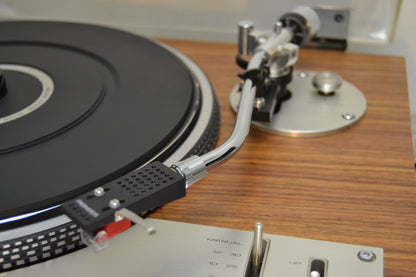 Pioneer PL-530 Direct Drive Turntable * Fully Recapped and Rebuilt * New Veneer * Fully Serviced !