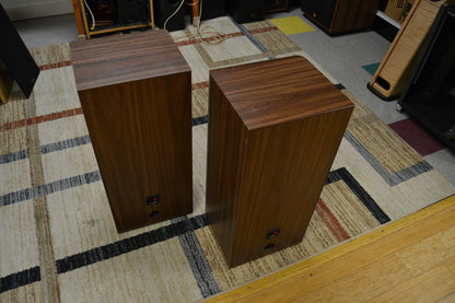 Infinity SM-115 Floor Standing Studio Monitor Speakers * Fully Serviced * One Fair Cabinet ( see pics ) *