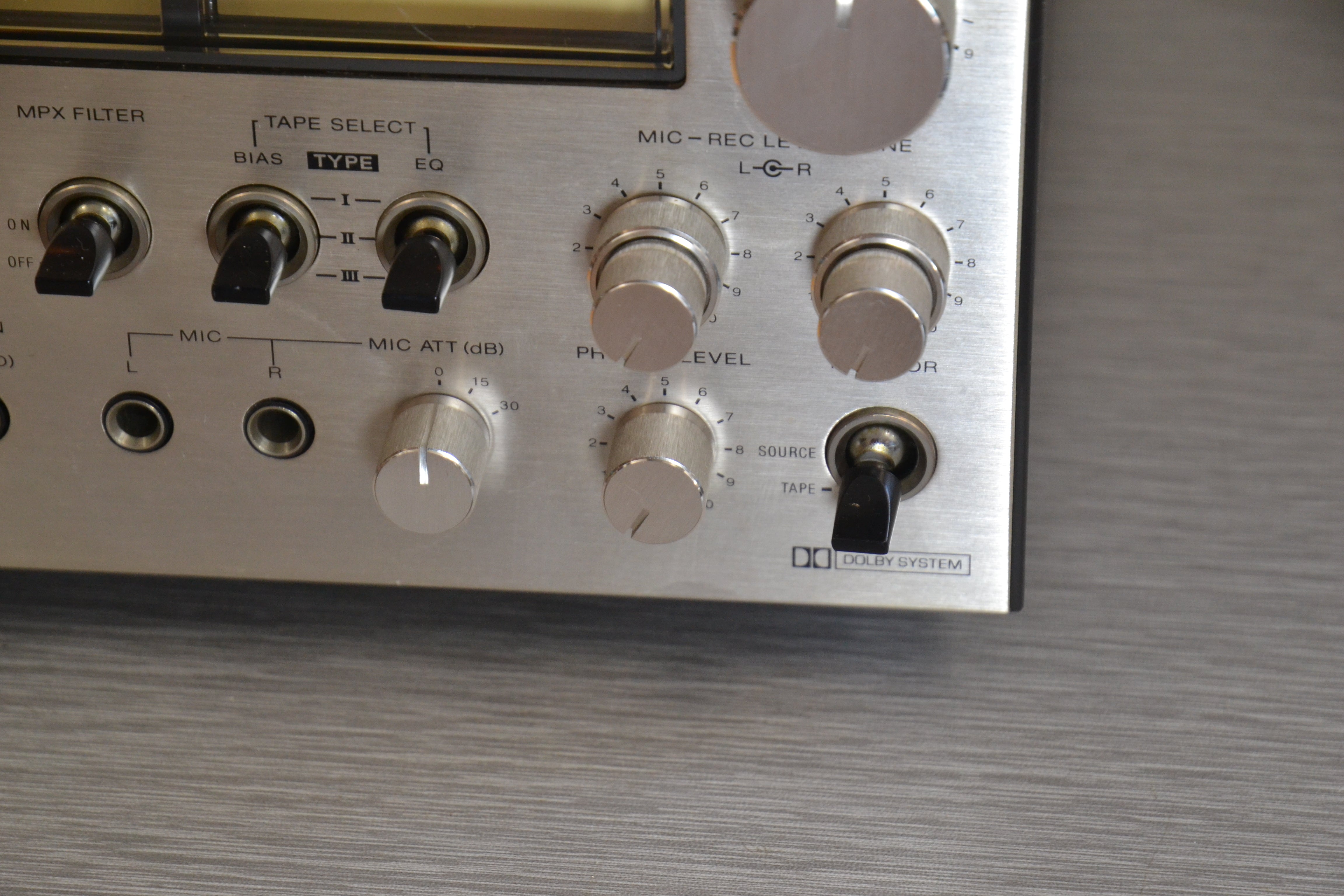 Sony EL-7 Single ELCASET Deck with Original Box – The Turntable Store