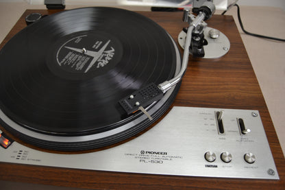 Pioneer PL-530  2-Speed Fully-Automatic Direct-Drive Turntable (1976-1978)