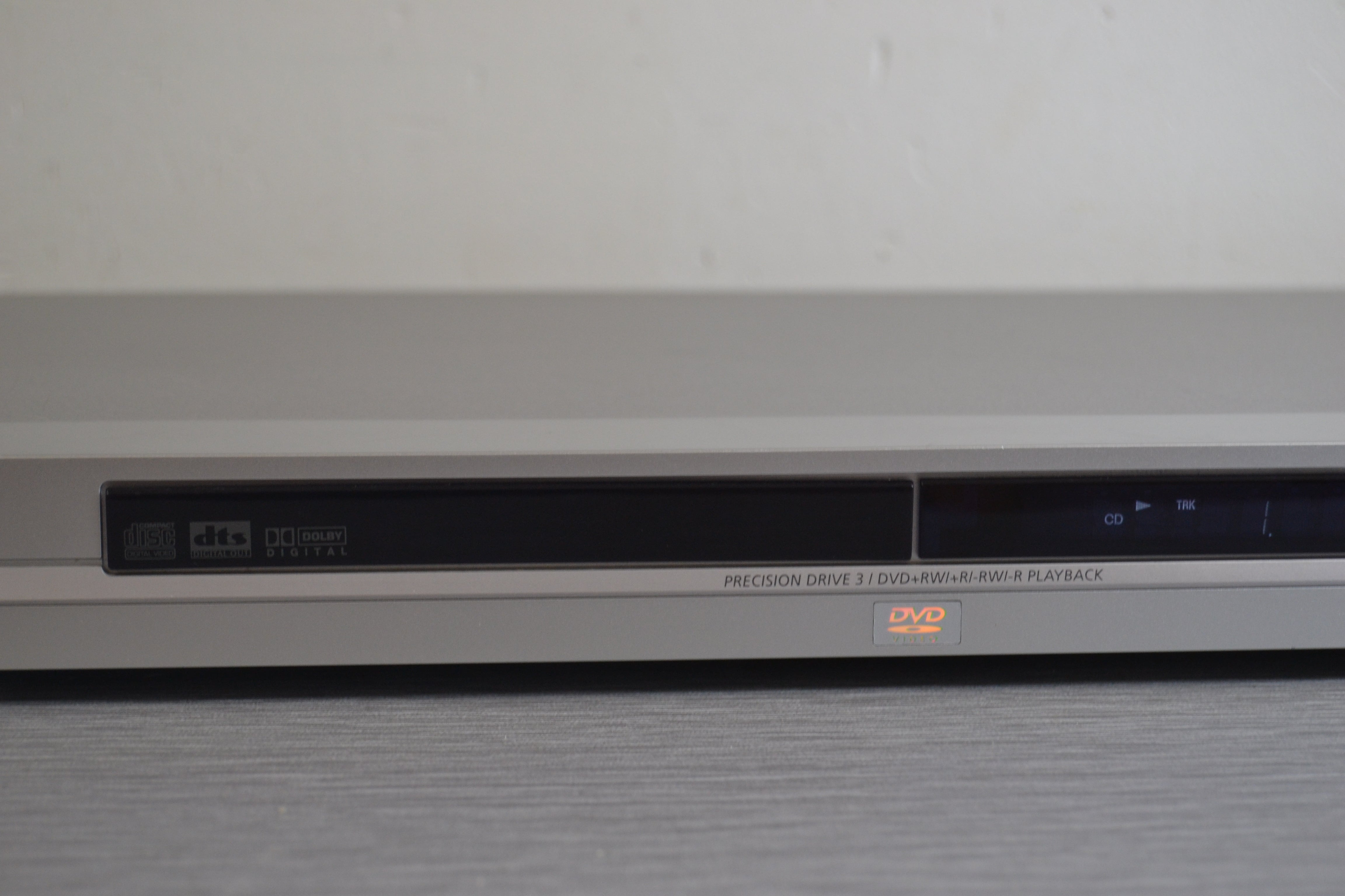 Sony DVP-NS575P Single CD/DVD Player – The Turntable Store