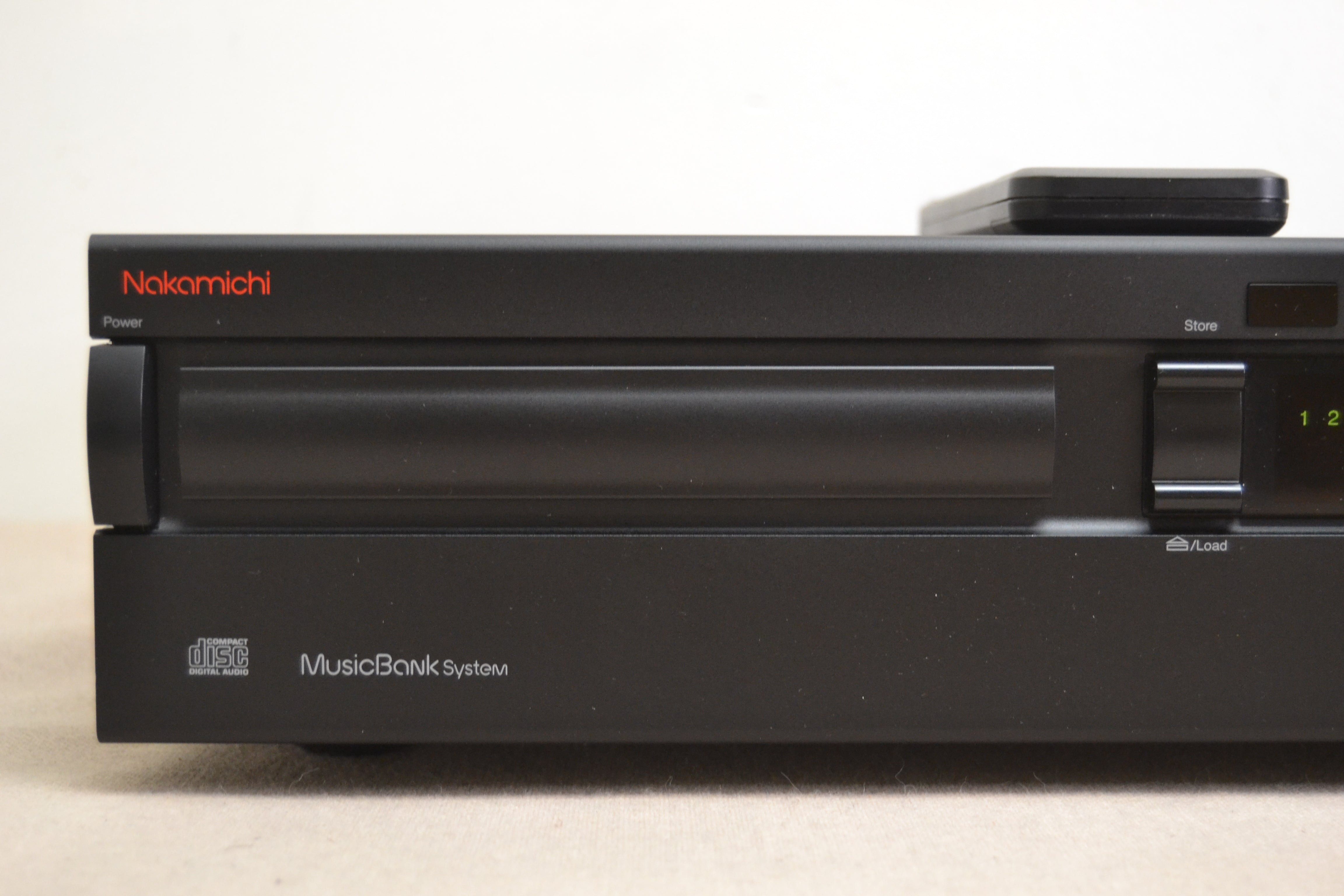 Nakamichi CD Player 3 * 6+1 CD Changer/Player * Remote * Fully Serviced