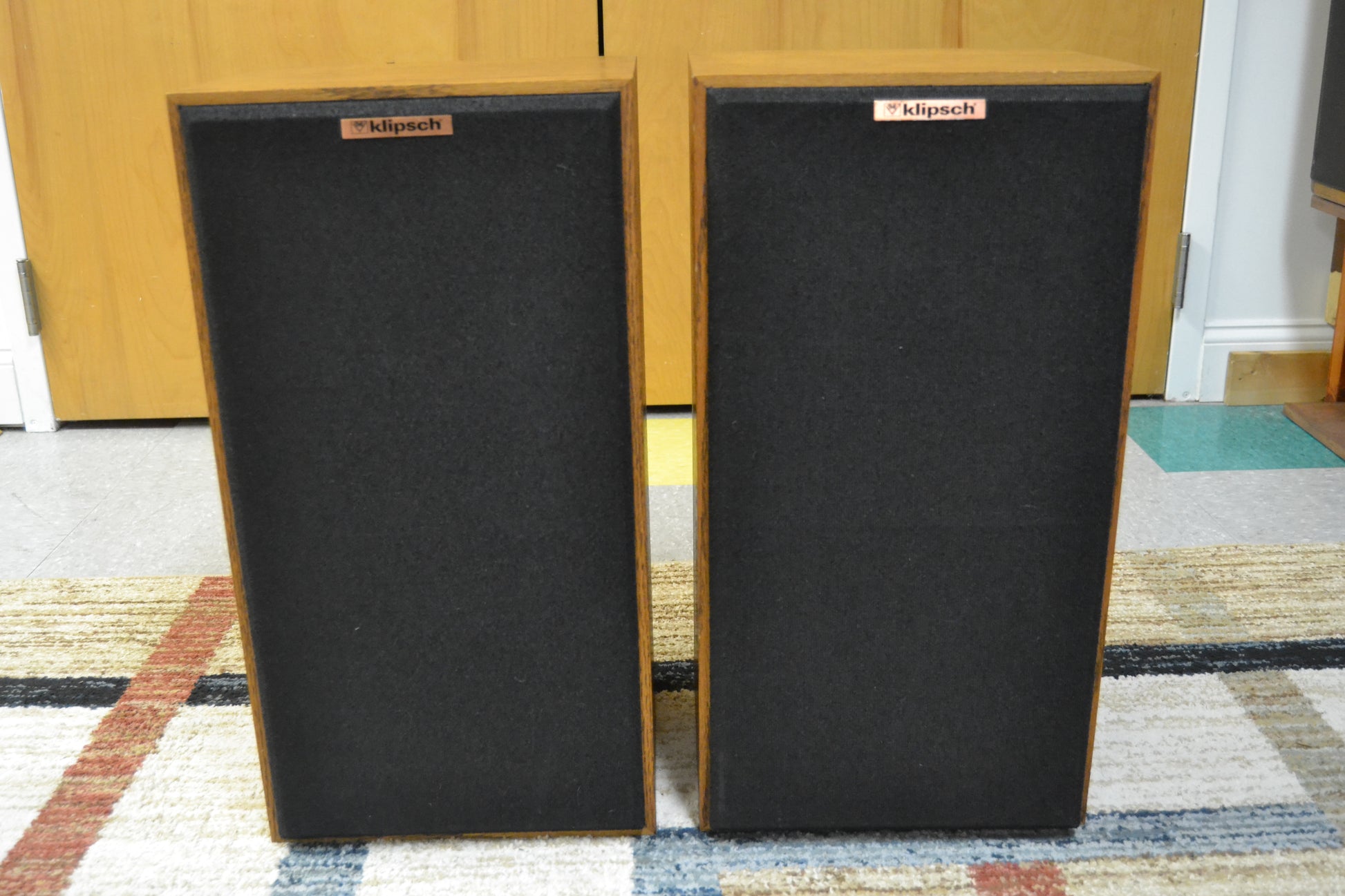 Klipsch KG3 Floor Standing Speakers – The Turntable Store