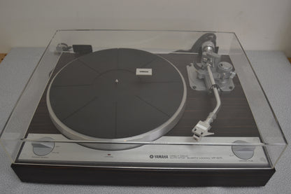 Yamaha YP-D71  Direct-Drive Turntable with Quartz PLL Speed Control (1979) * NEW Audio Technica AT3600 Cartridge