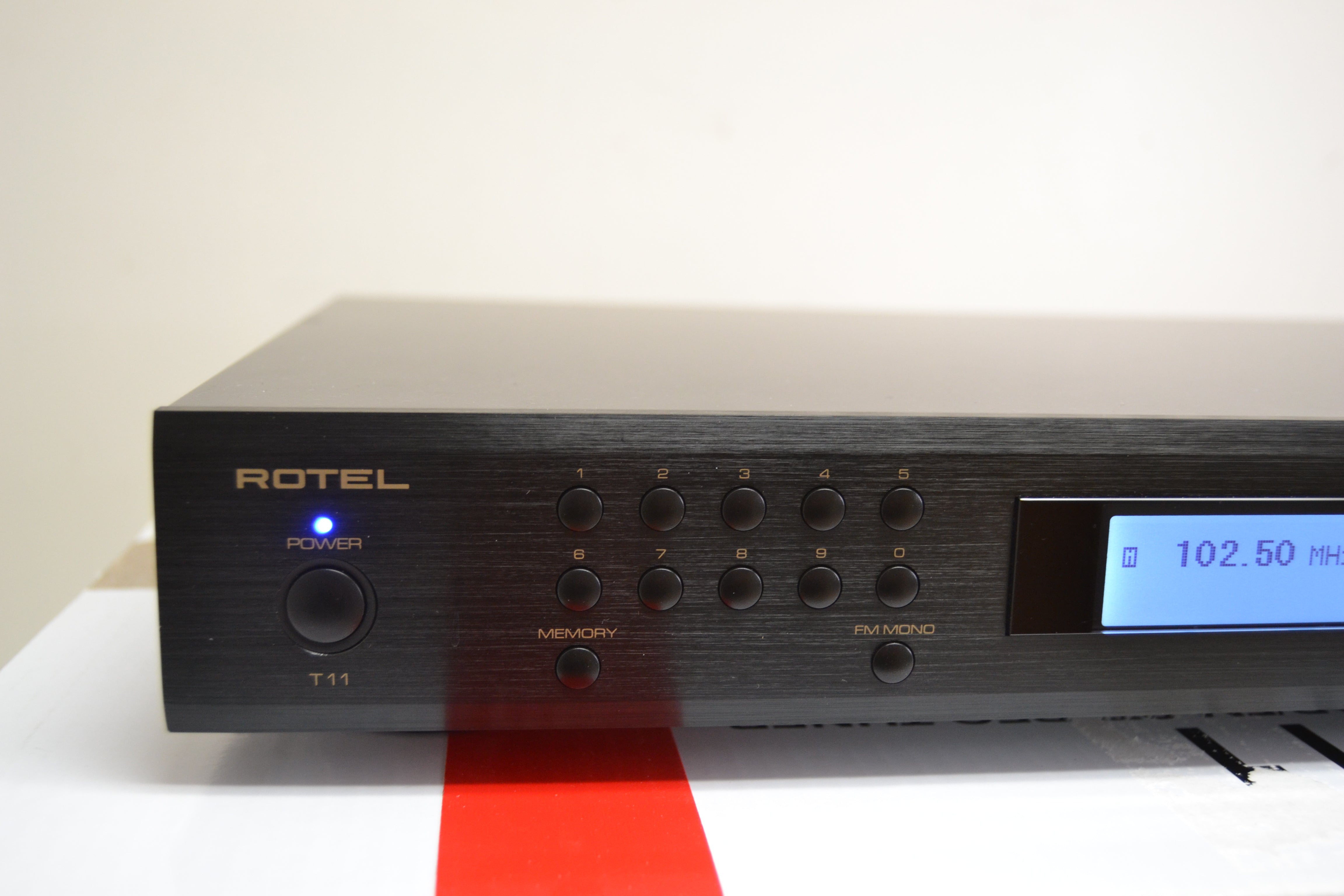 Rotel T11  DAb/FM Stereo Tuner * Box *
