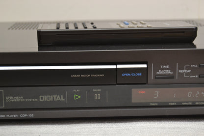 Sony CDP-102 Single CD Player * Remote * Fully Serviced * Made in japan