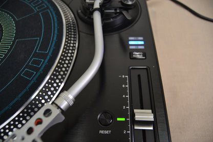 Pioneer DJ PLX-1000 Professional Direct Drive Turntable (1 of 2)