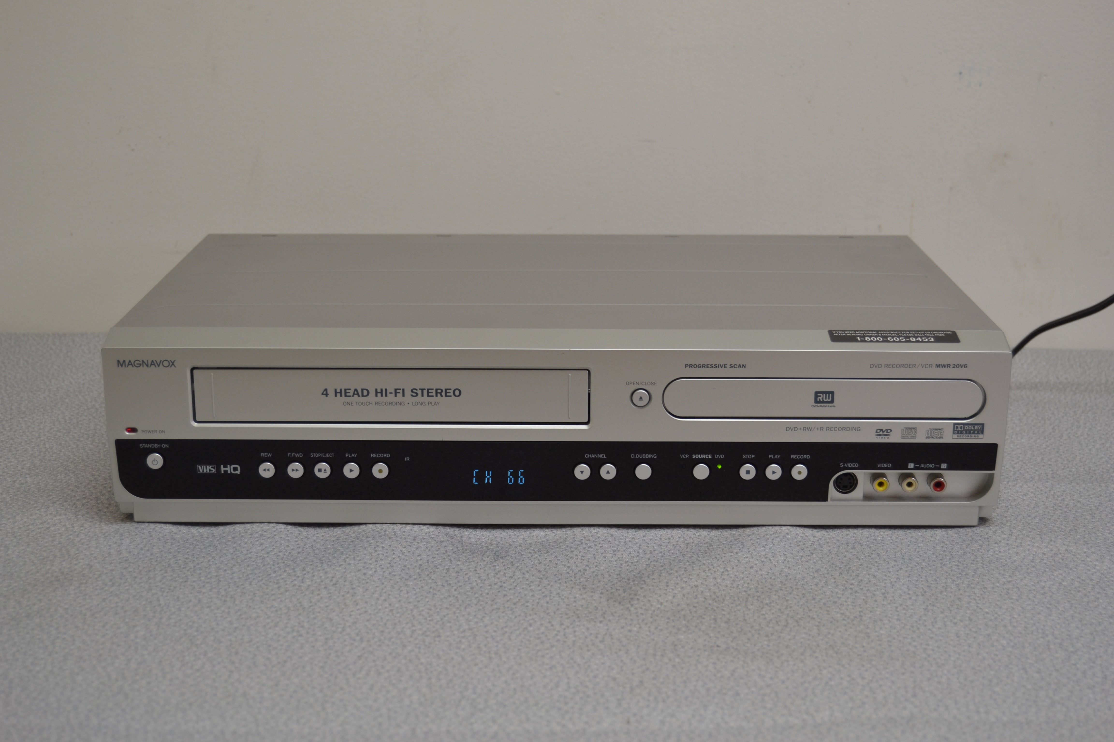 Magnavox MWR-20V6 VHS/DVD REcorder Combo