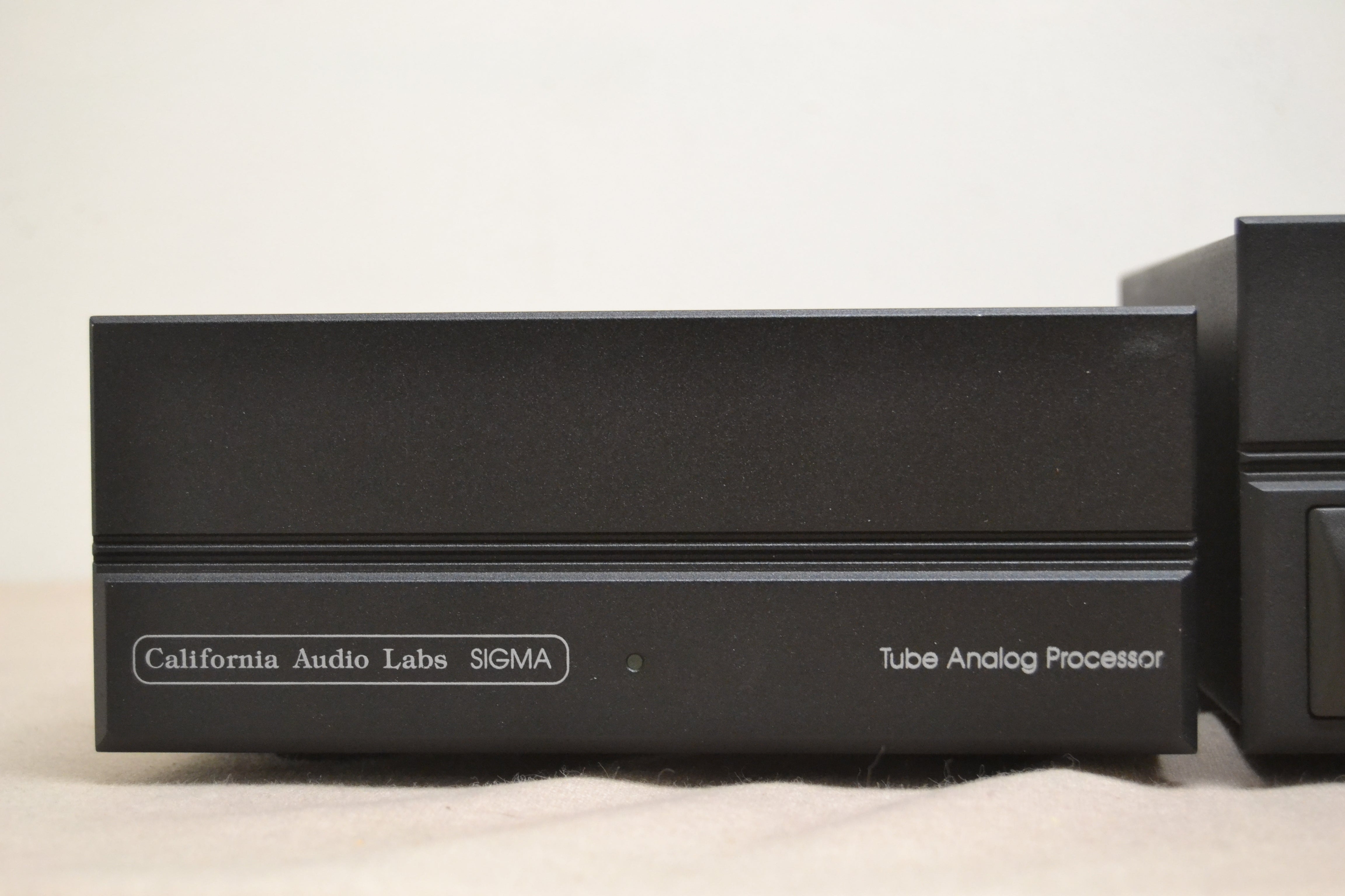 California Audio Labs - Sigma and Delta - Vacuum Tube DAc and Single HD-CD Transport