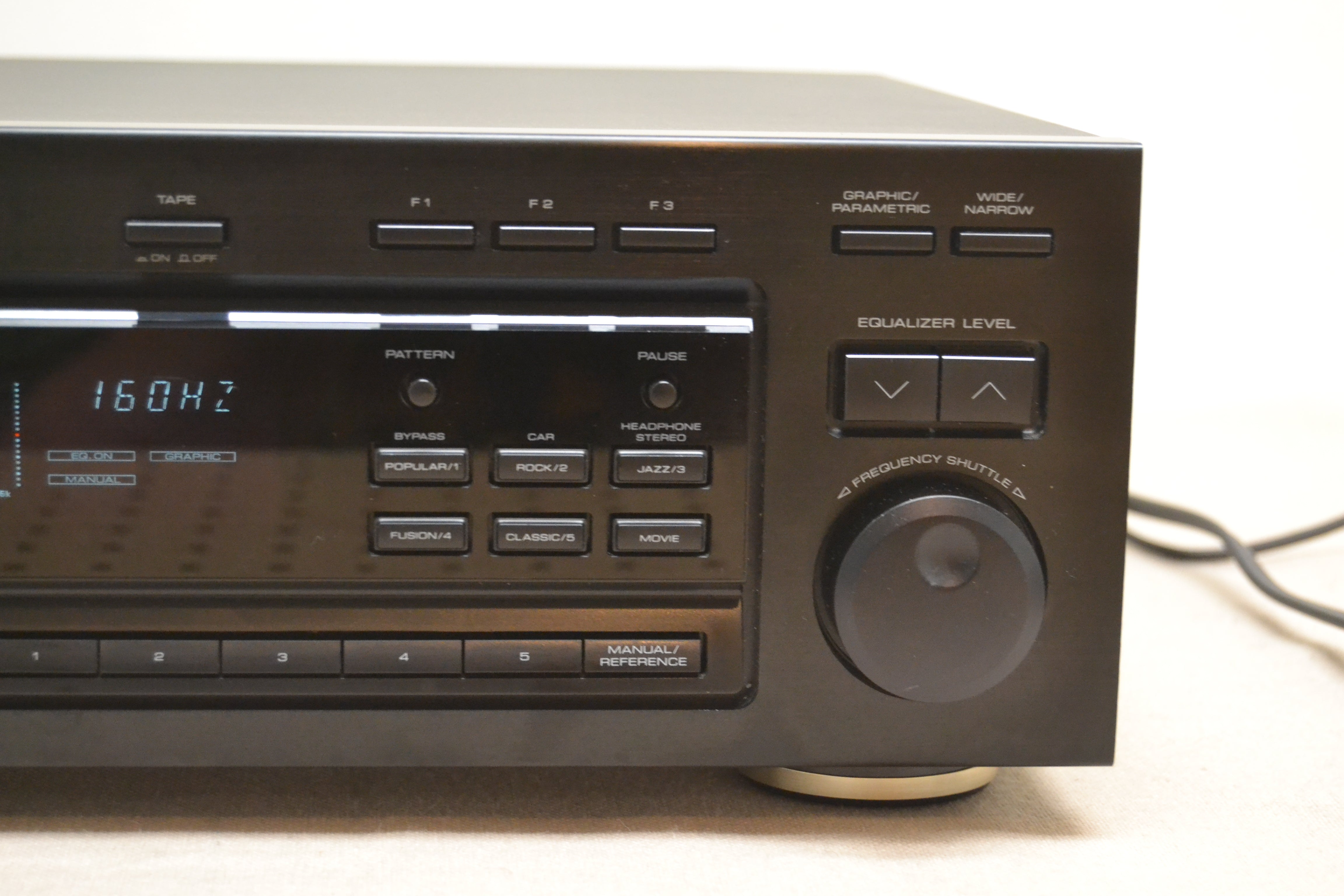 Kenwood GE-7030 Graphic and Parametric Equalizer * Spectrum