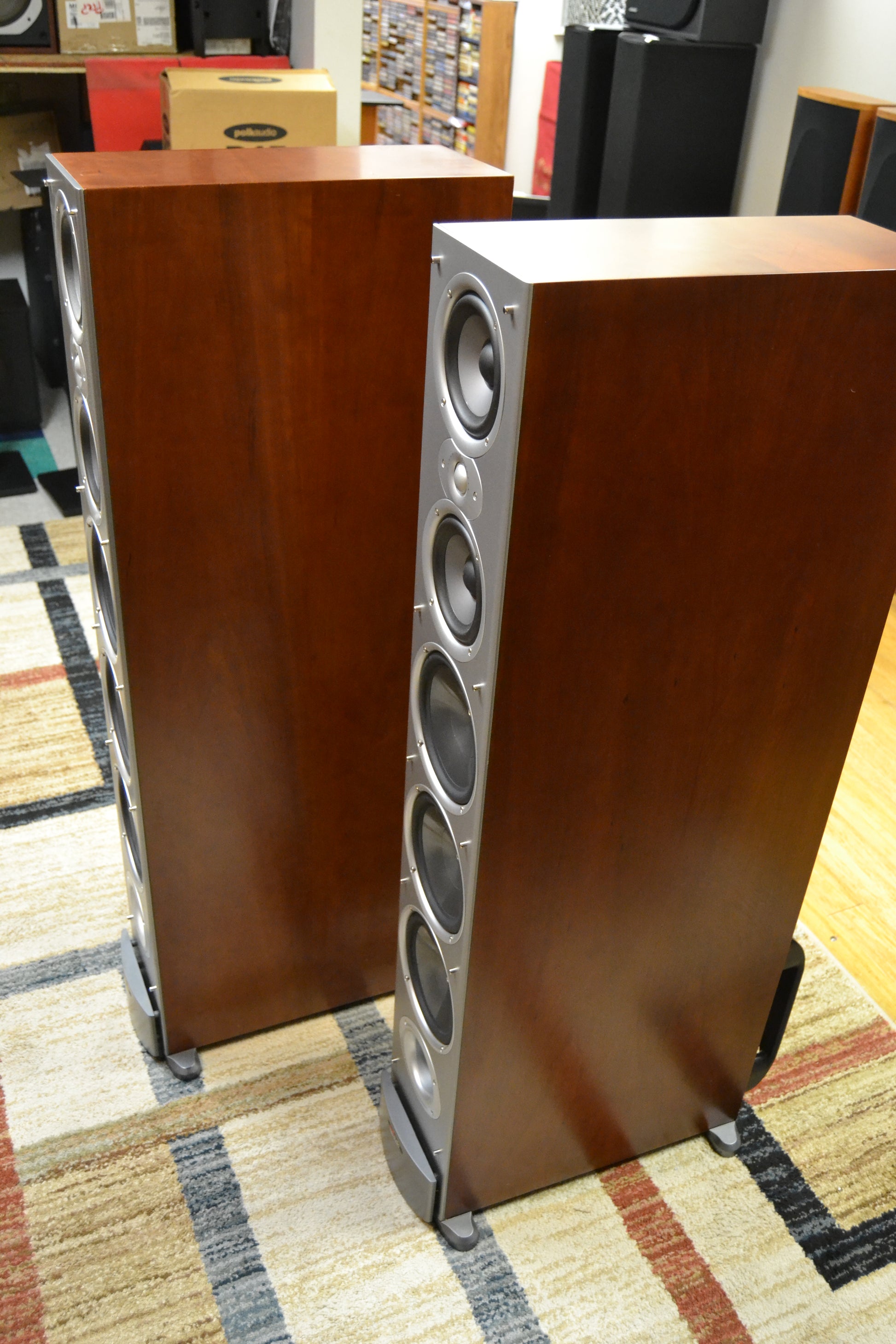Polk Audio RTi12 Floor Standing Speakers
