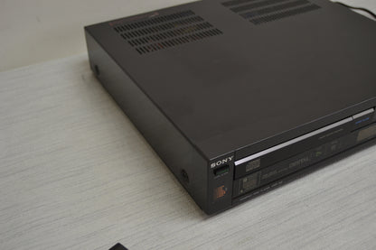 Sony CDP-102 Single CD Player * Remote * Fully Serviced * Made in japan