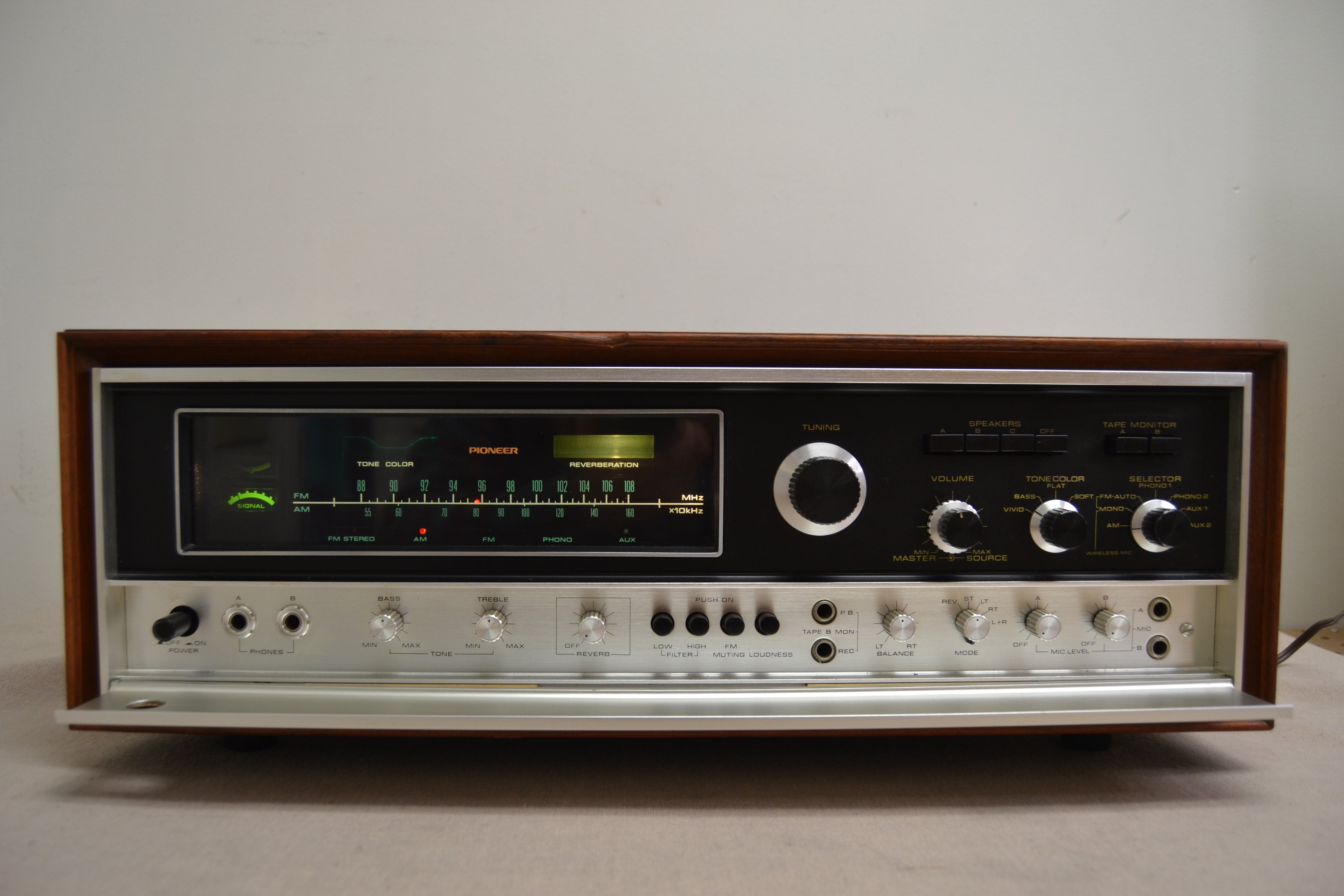 Pioneer SX-9000 Stereo Receiver * 50W RMS * 1970