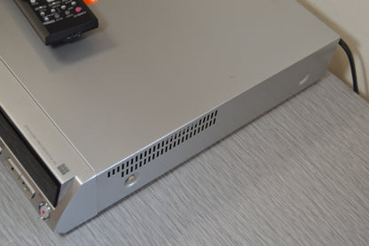 Panasonic DMR-EH50 DVD Recorder * Remote