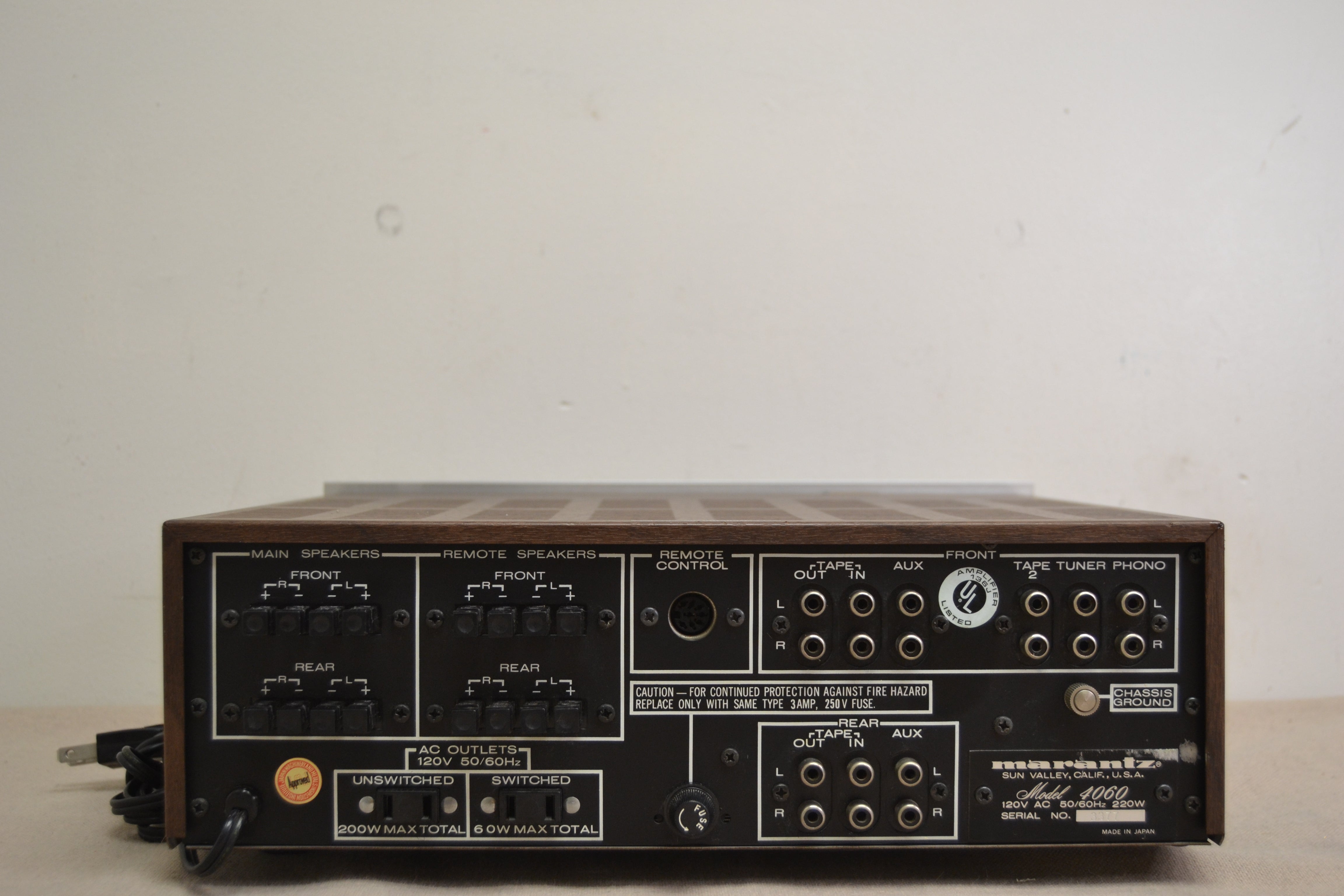 Marantz 4060 Stereo Quad Integrated Amplifier – The Turntable Store