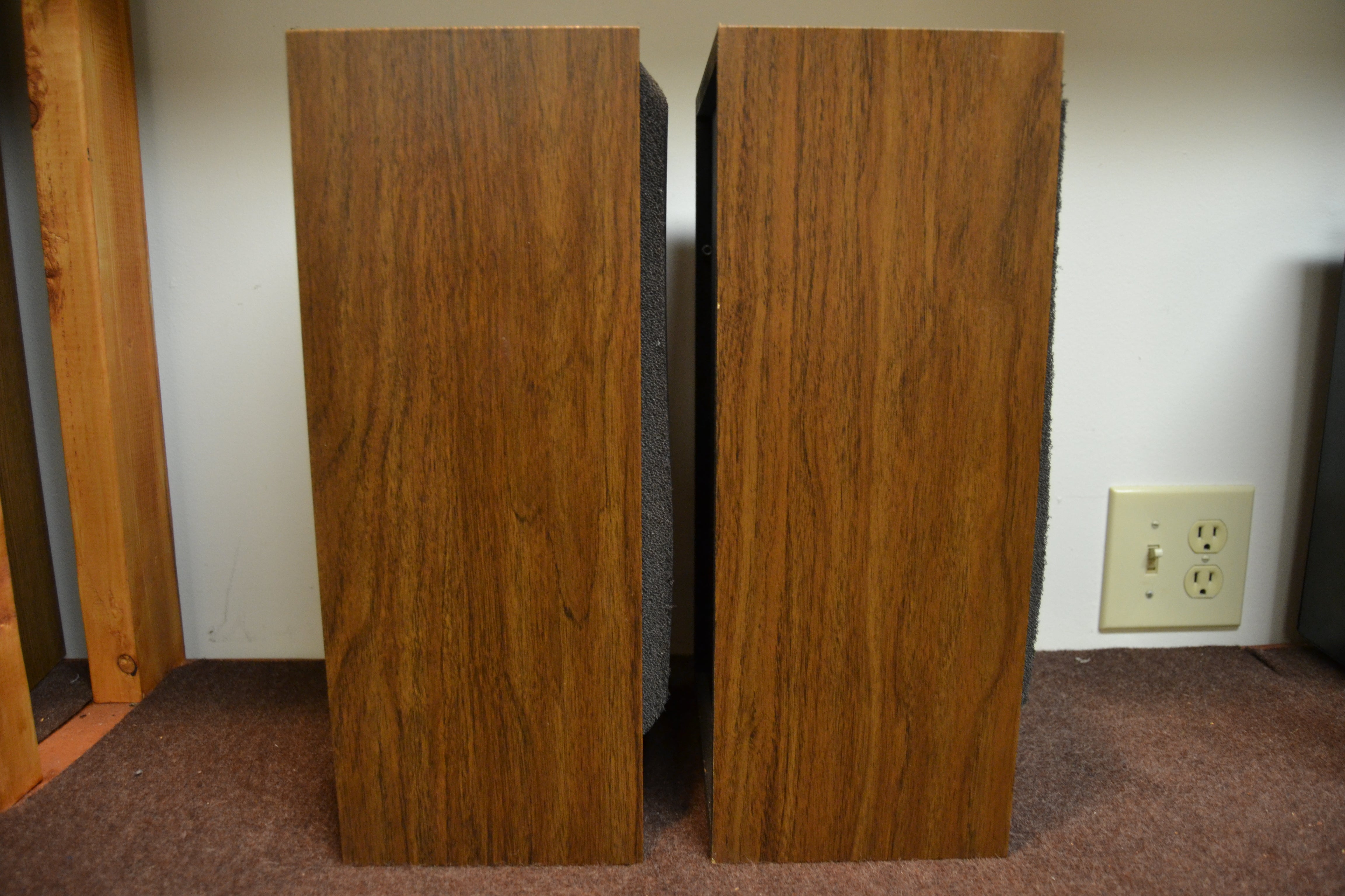 Acoustic Research AR18 Bookshelf Speakers * Refoamed 2026 – The